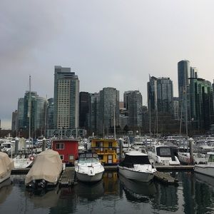 Meet your Posher, Youngeun